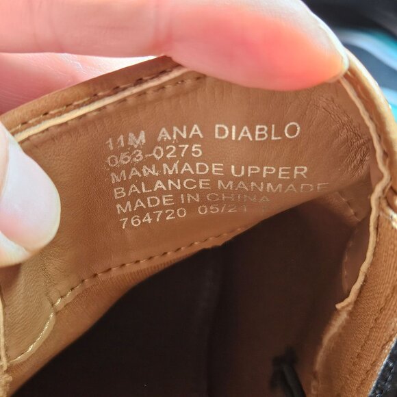 NWT A.N.A Cognac Ankle Booties With Memory Foam Womens Size 11M - Picture 9 of 9